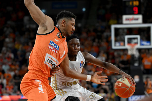 洪水以及战 洪水以及战