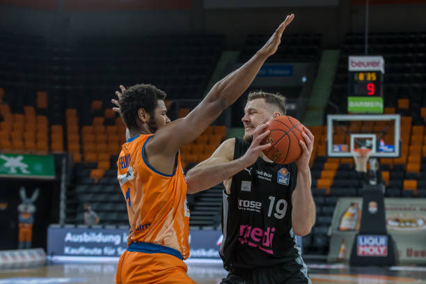 现再次令人 现再次令人